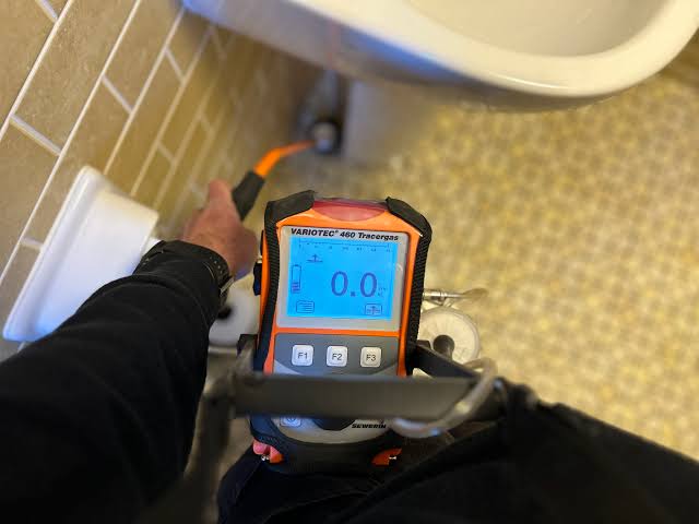 Commercial Leak Detection